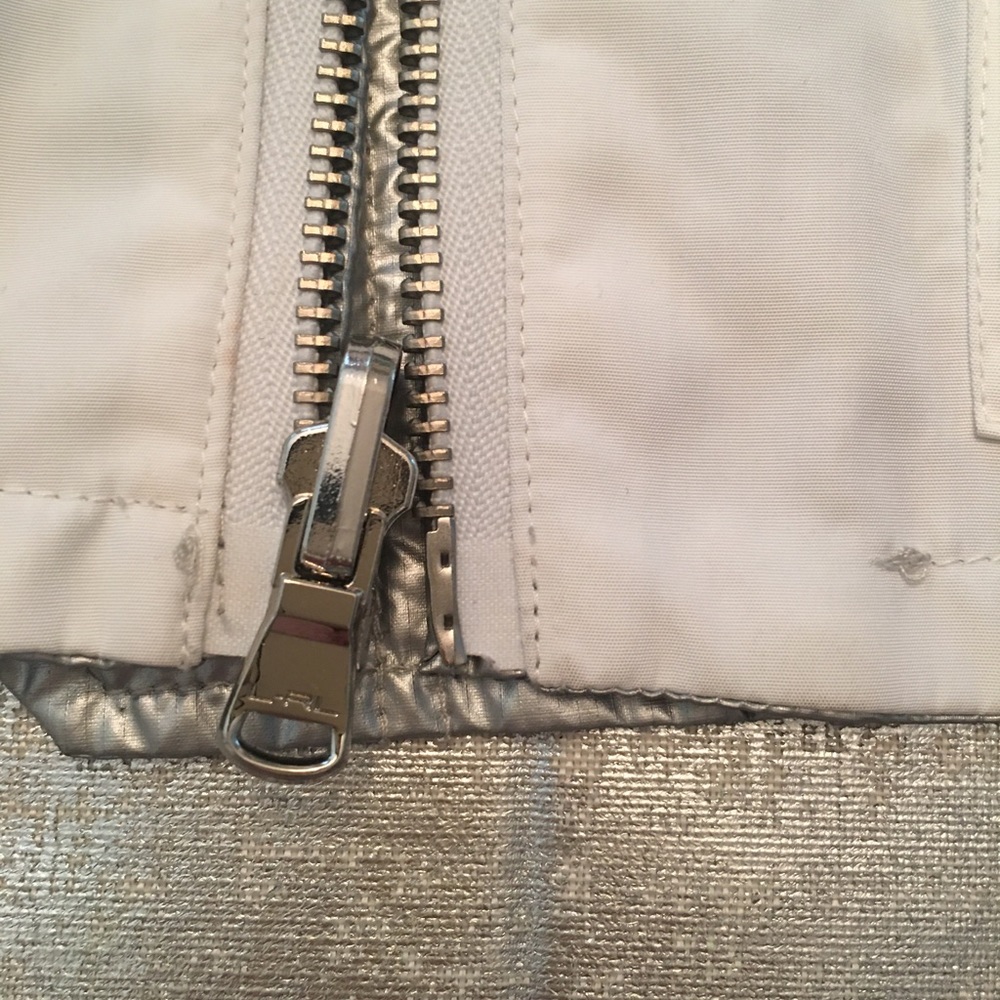 Reversible R-R-L Vest - Picture 6 of 12
